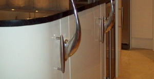 bespoke breakfast bar 